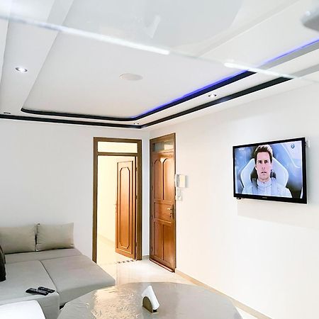 Mira Appartement -Lovely, Tidy & Close To Beaches And City Center 알호세이마 외부 사진