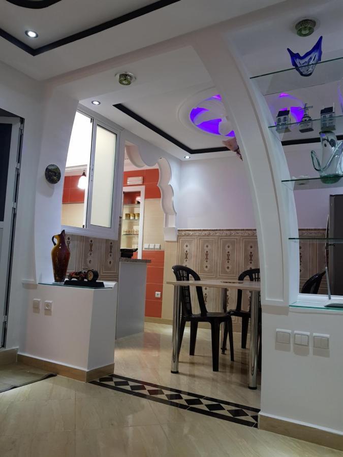 Mira Appartement -Lovely, Tidy & Close To Beaches And City Center 알호세이마 외부 사진