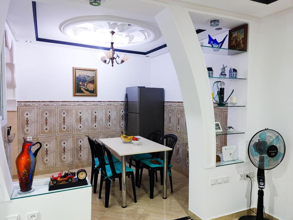 Mira Appartement -Lovely, Tidy & Close To Beaches And City Center 알호세이마 외부 사진